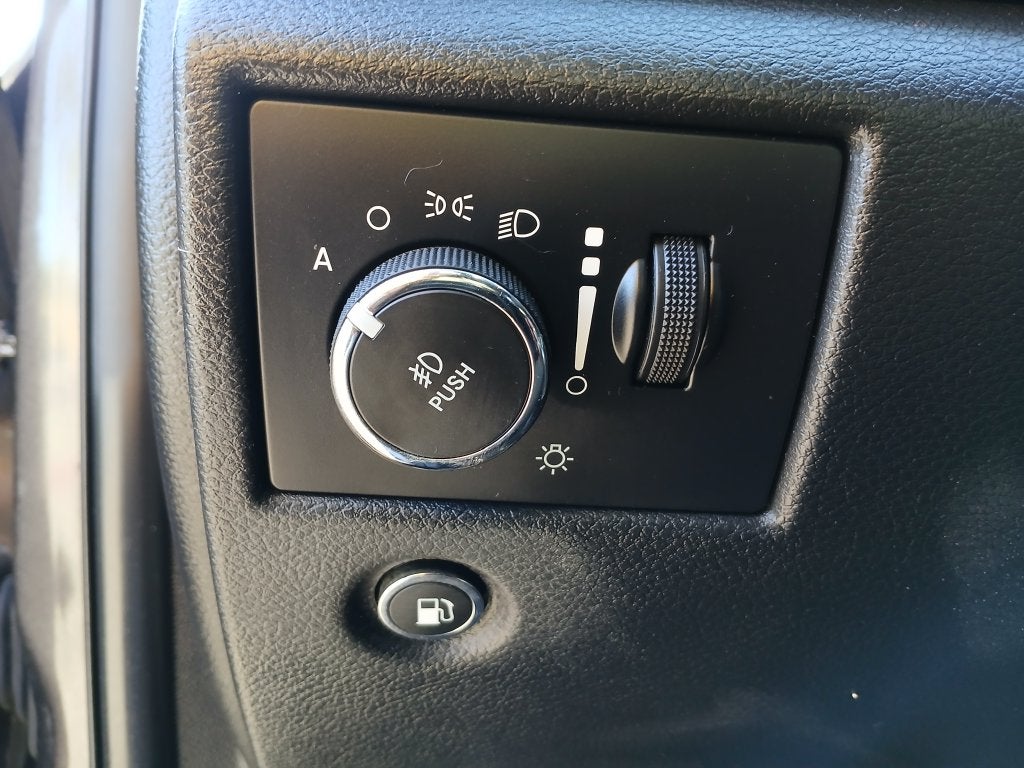 2019 Jeep Grand Cherokee Laredo E