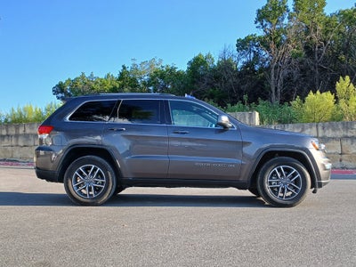 2019 Jeep Grand Cherokee Laredo E
