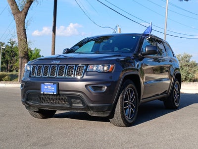 2019 Jeep Grand Cherokee Laredo E
