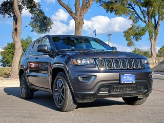 2019 Jeep Grand Cherokee Laredo E
