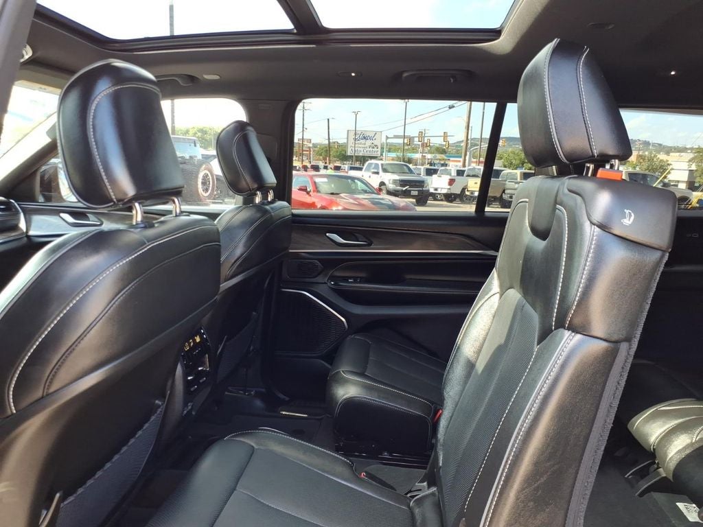 2023 Jeep Grand Cherokee L Overland