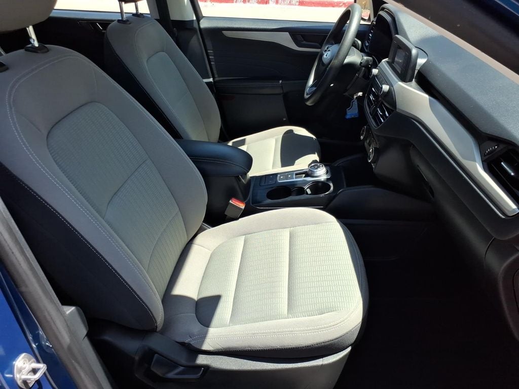 2022 Ford Escape S