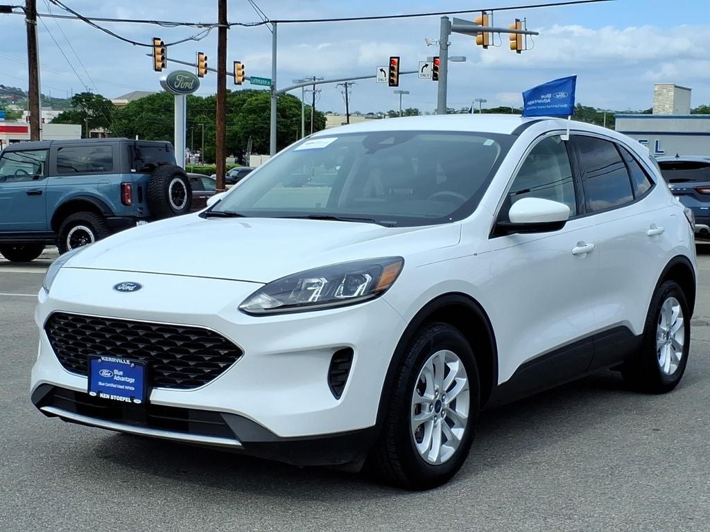 2020 Ford Escape SE