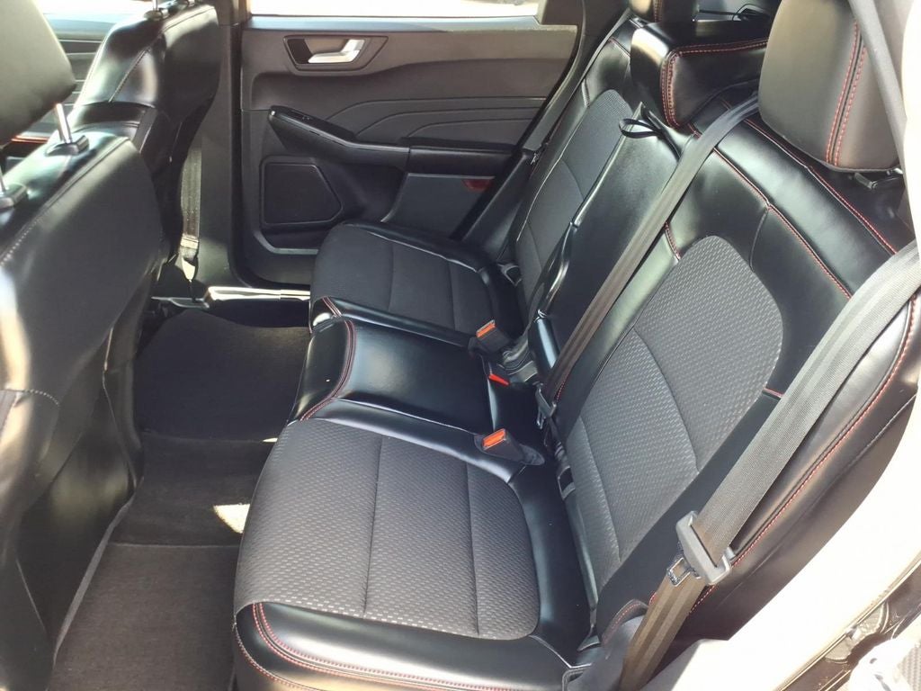 2025 Ford Escape Hybrid ST-Line