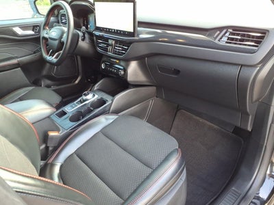 2025 Ford Escape Hybrid ST-Line