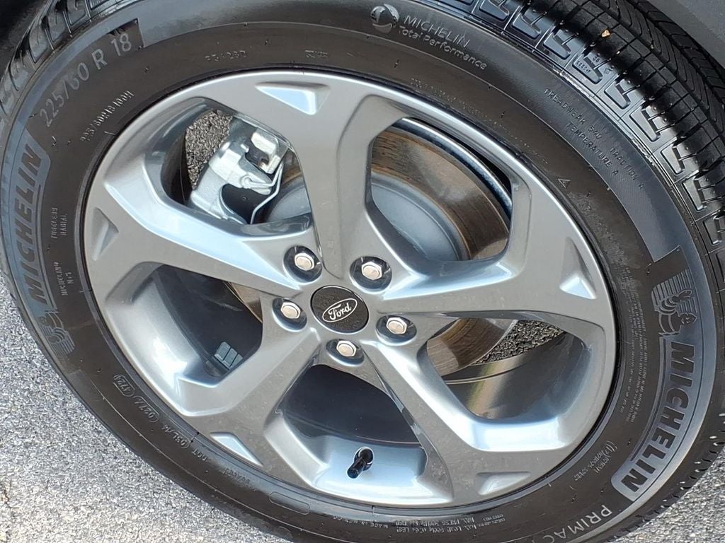 2025 Ford Escape Hybrid ST-Line
