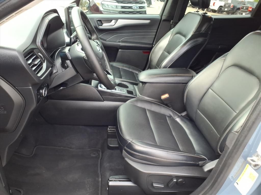 2023 Ford Escape Platinum