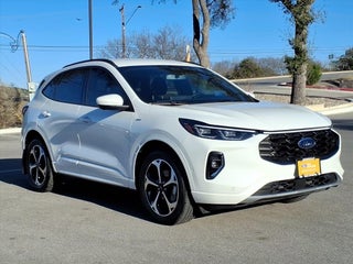 2023 Ford Escape ST-Line Elite