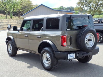 2025 Ford Bronco Base