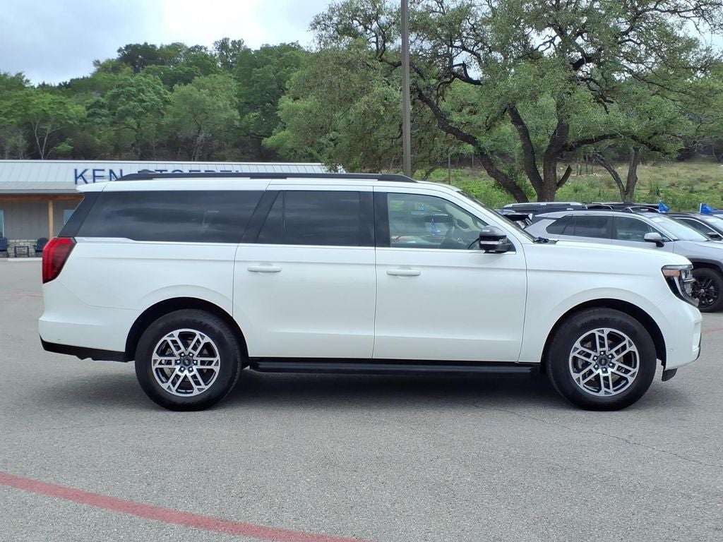 2025 Ford Expedition Max Active