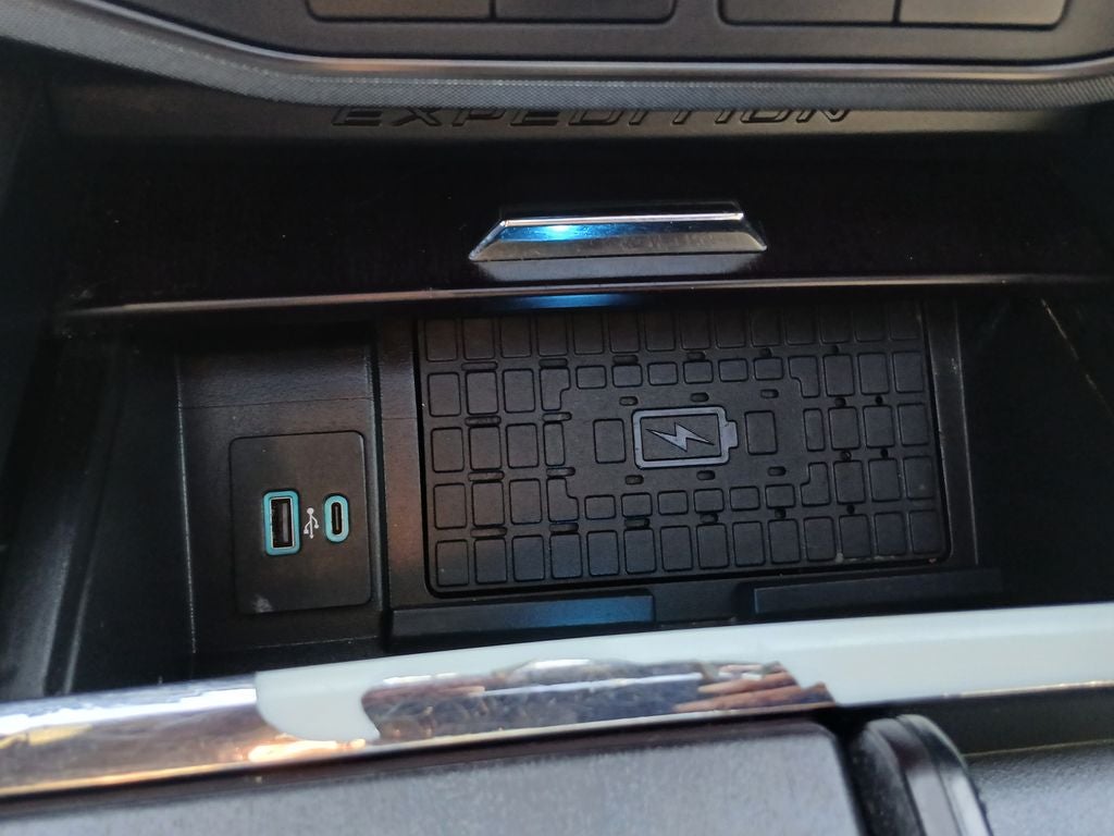 2023 Ford Expedition Max Platinum