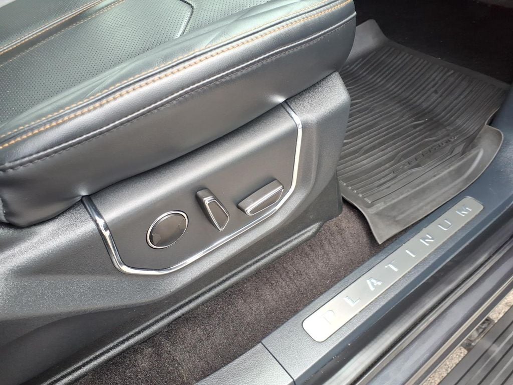 2022 Ford Expedition Max Platinum