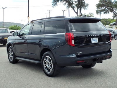 2025 Ford Expedition Active