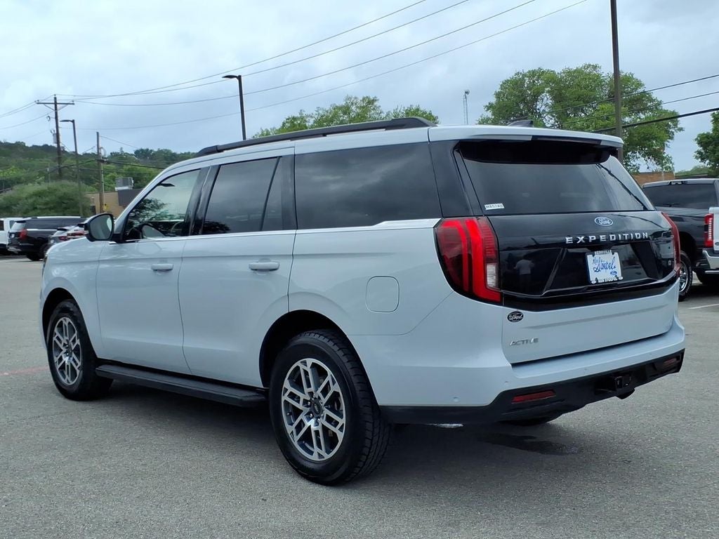2025 Ford Expedition Active