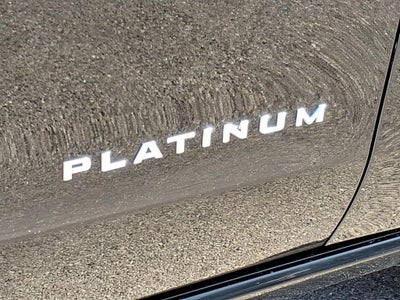 2025 Ford Expedition Platinum