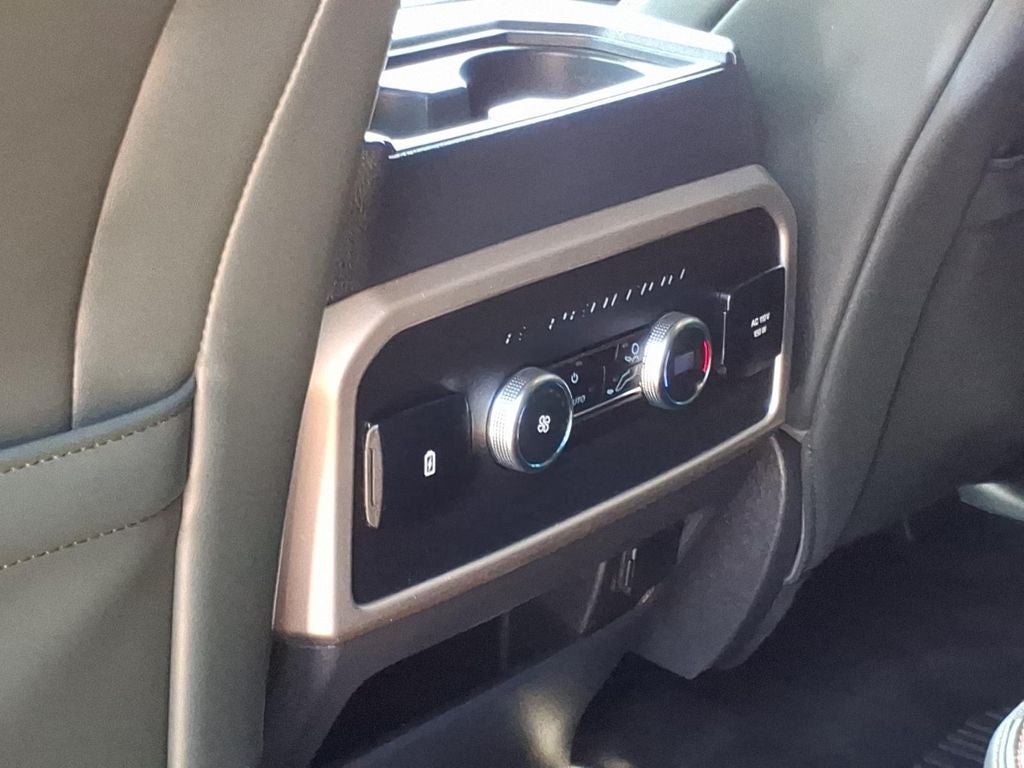 2024 Ford Expedition Timberline