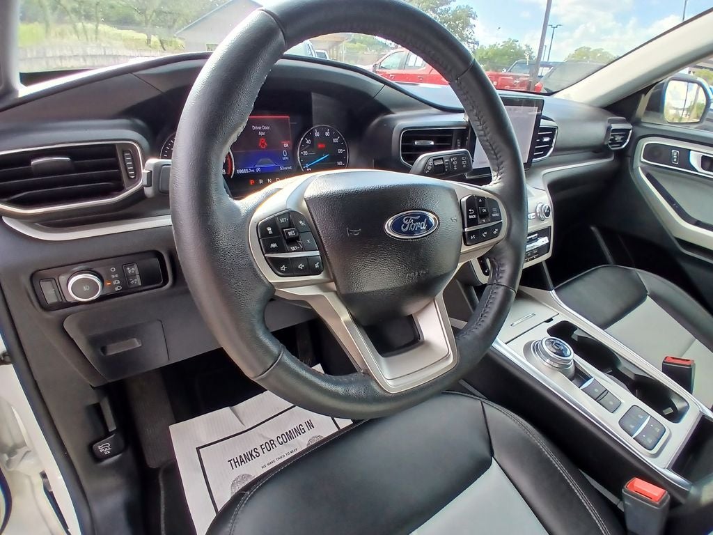 2023 Ford Explorer XLT