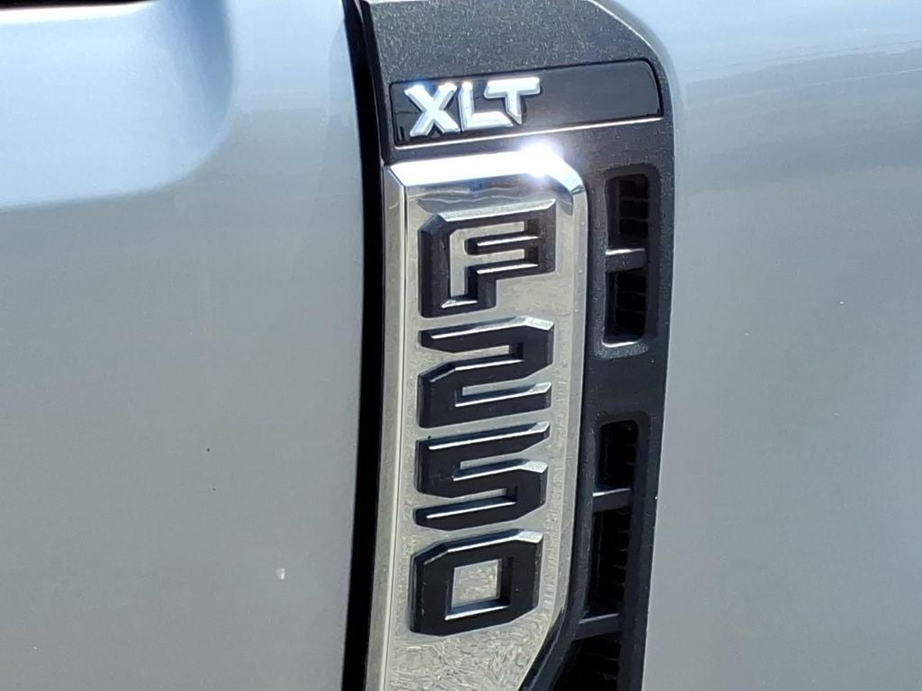 2024 Ford F-250SD XLT