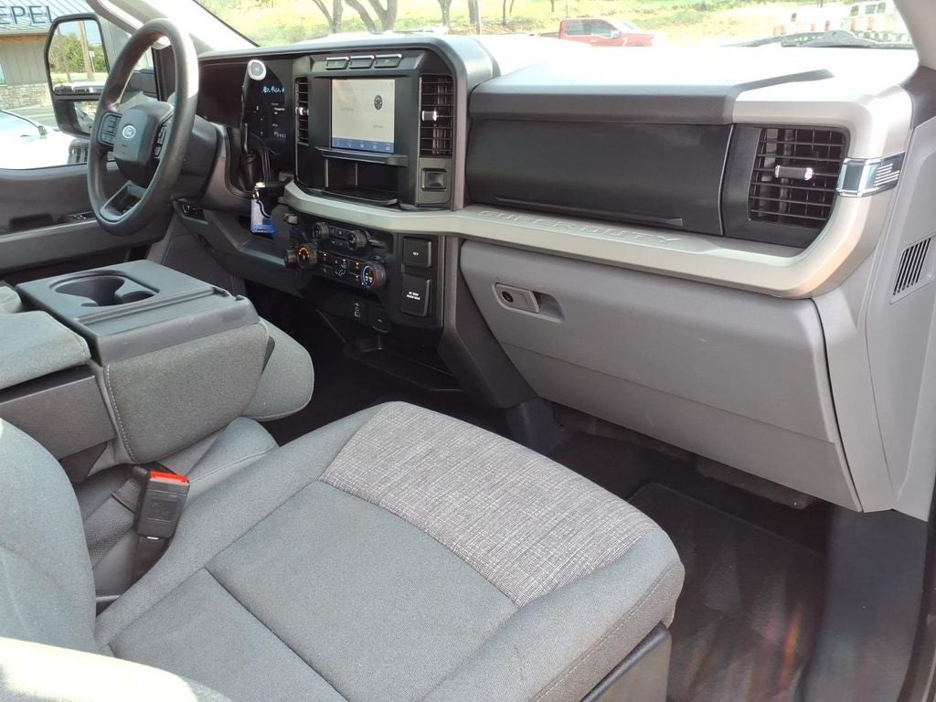 2024 Ford F-250SD XLT