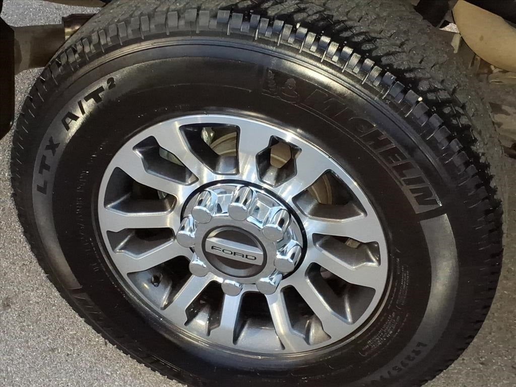 2022 Ford F-250SD Lariat