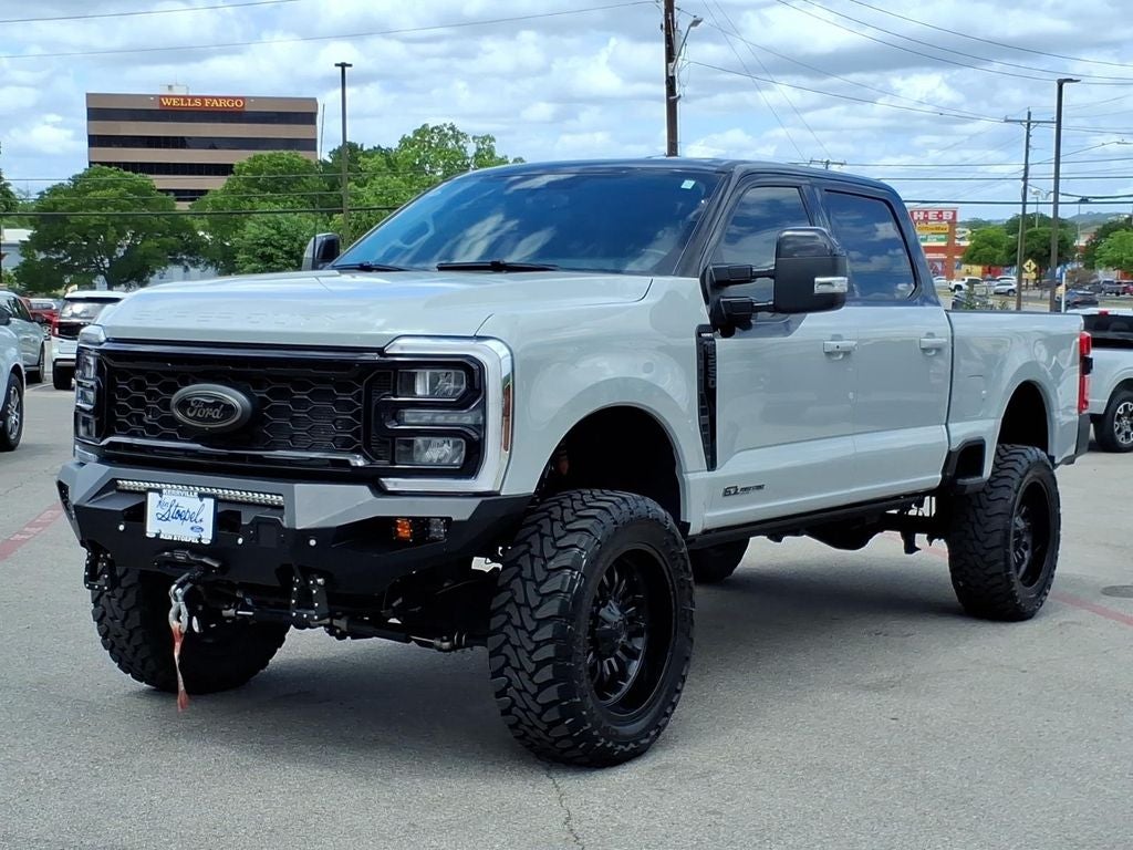 2025 Ford F-250SD Lariat