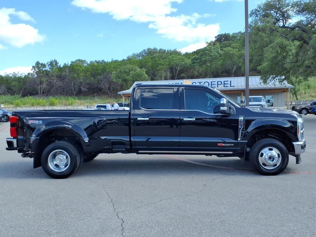 2026 Ford F-350SD Lariat DRW