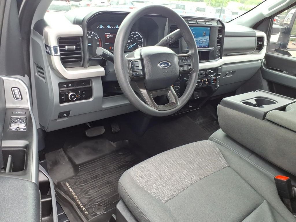 2024 Ford F-350SD XLT