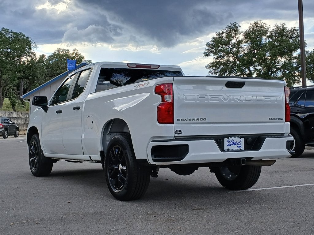 2024 Chevrolet Silverado 1500 Custom