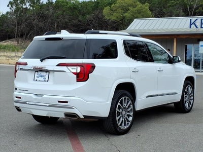 2023 GMC Acadia Denali