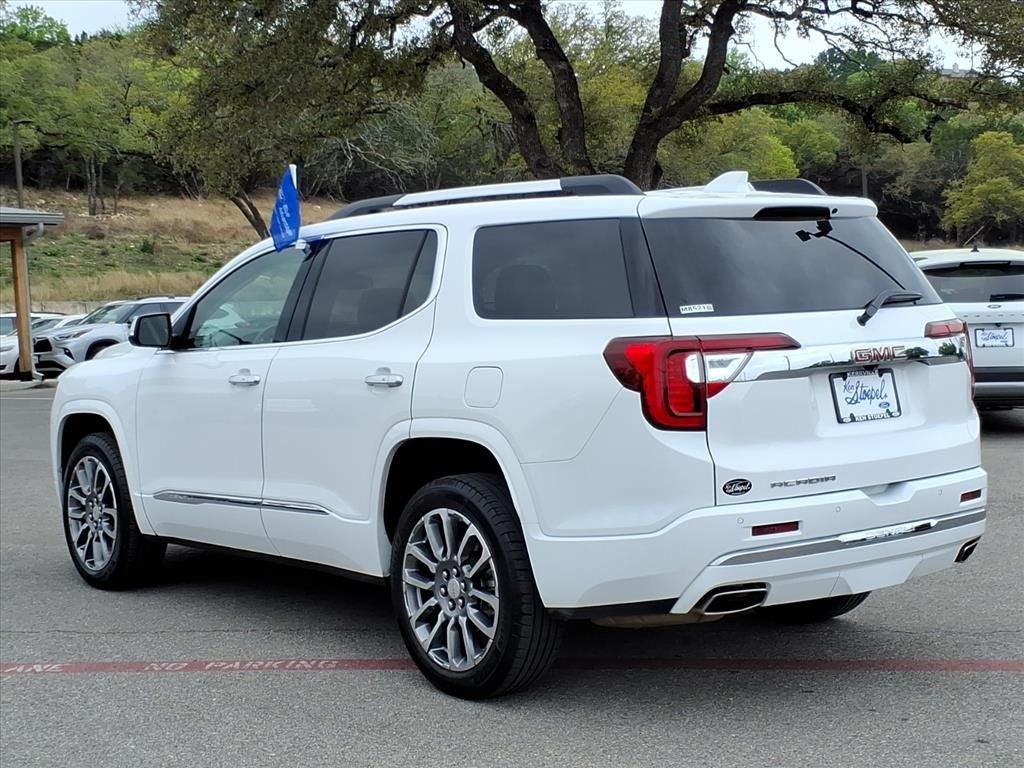 2023 GMC Acadia Denali