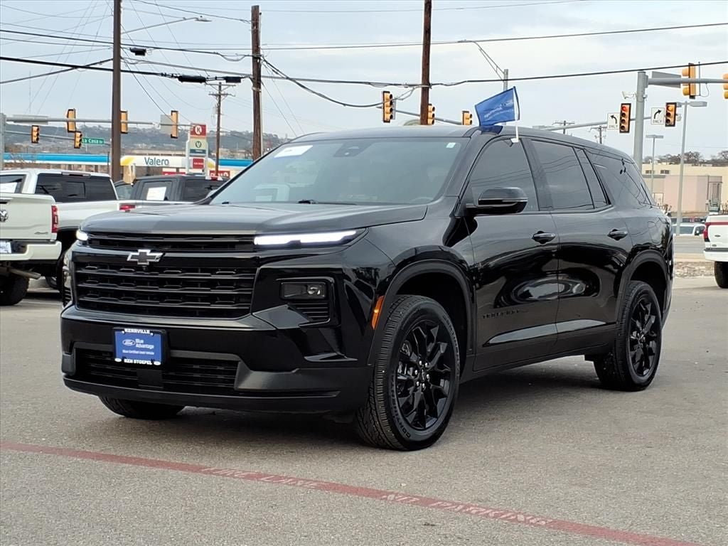 2024 Chevrolet Traverse LS