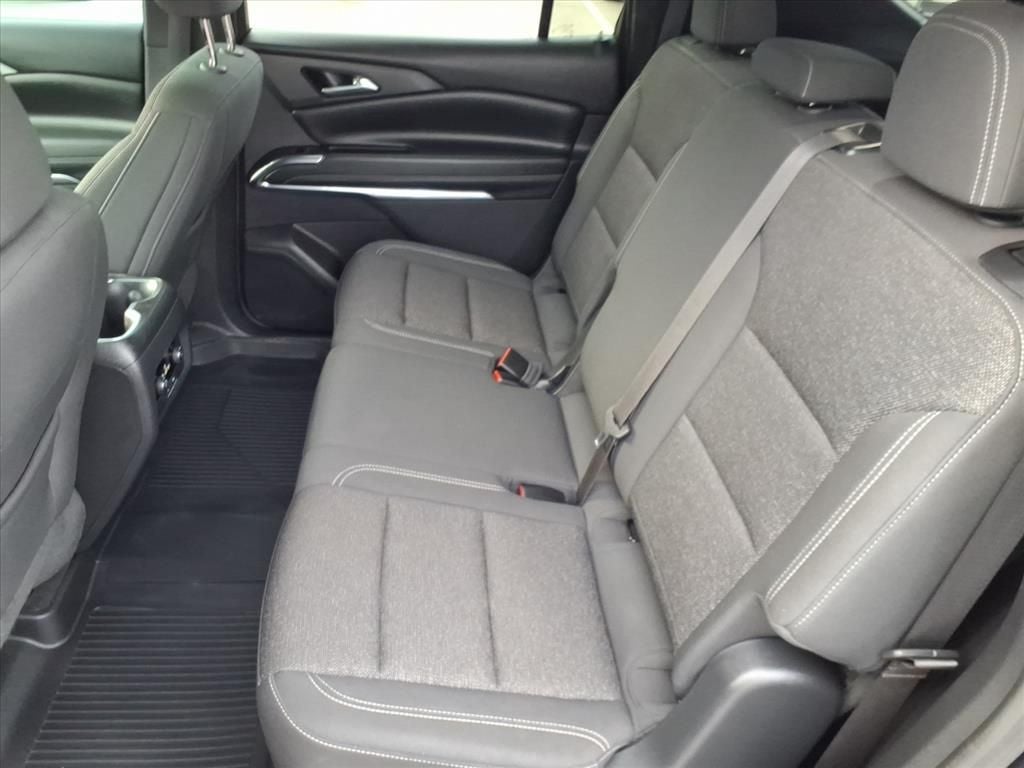 2024 Chevrolet Traverse LS