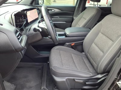 2024 Chevrolet Traverse LS