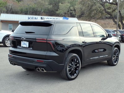 2024 Chevrolet Traverse LS