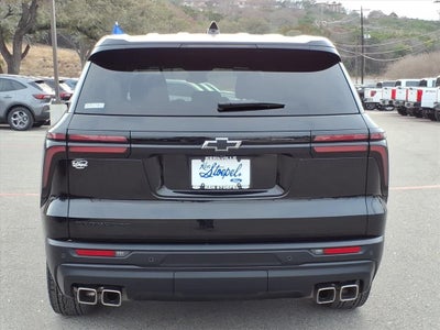 2024 Chevrolet Traverse LS