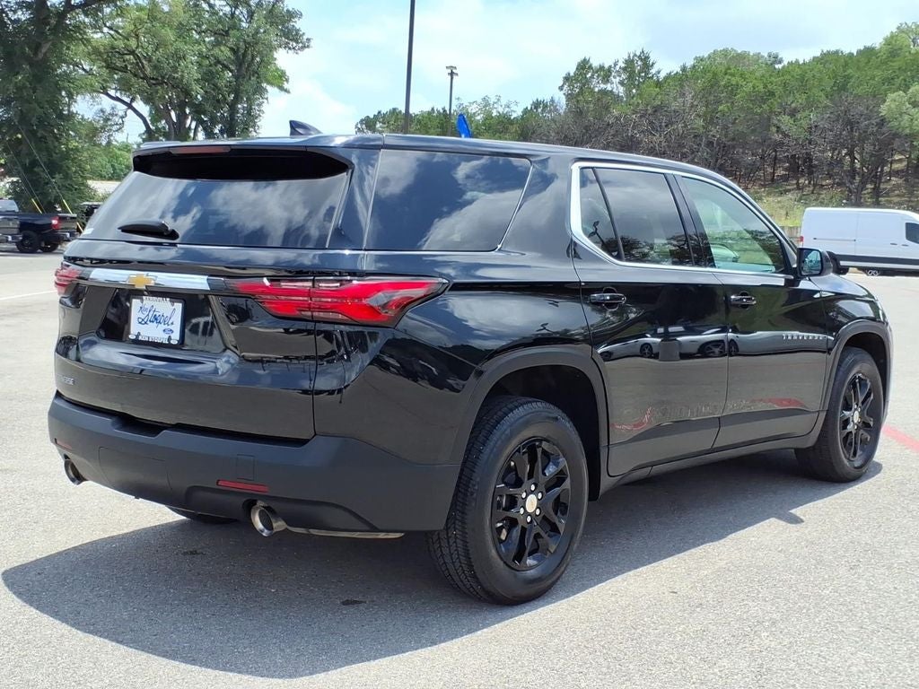 2023 Chevrolet Traverse LS