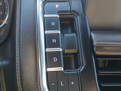 2022 Chevrolet Suburban LS
