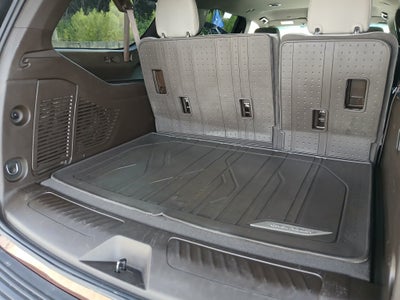 2022 Chevrolet Suburban LS