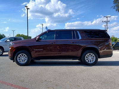 2022 Chevrolet Suburban LS