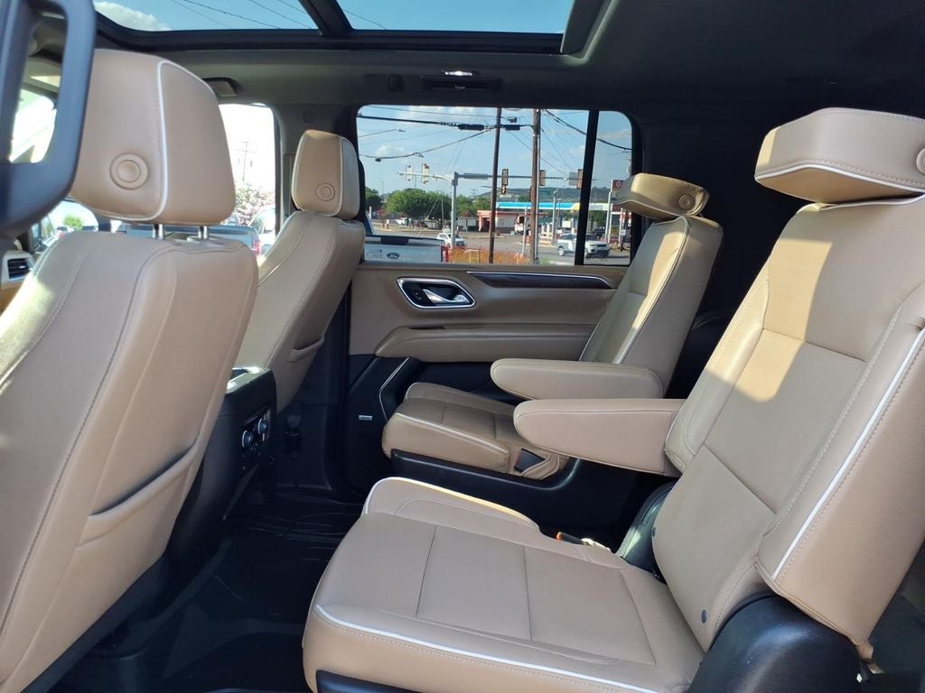 2024 Chevrolet Suburban Premier