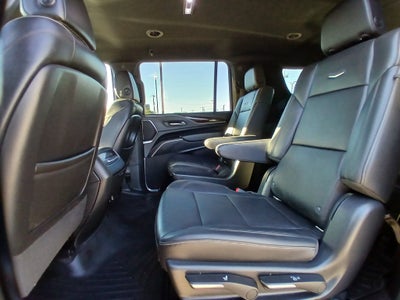 2022 Cadillac Escalade ESV Luxury