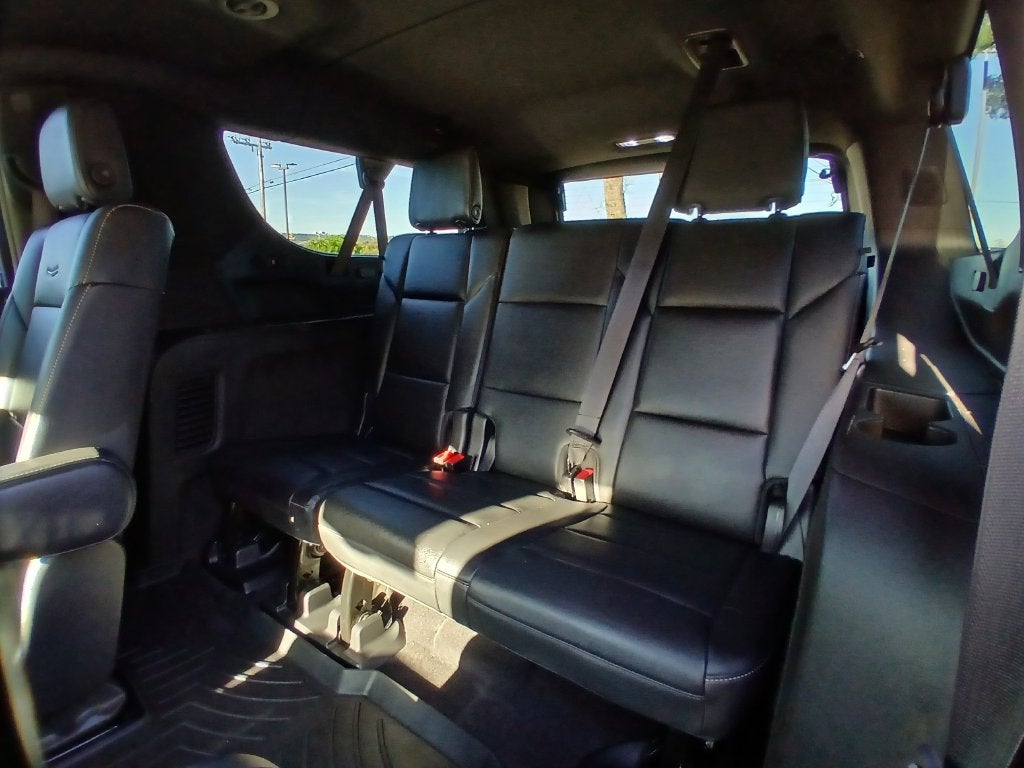 2022 Cadillac Escalade ESV Luxury