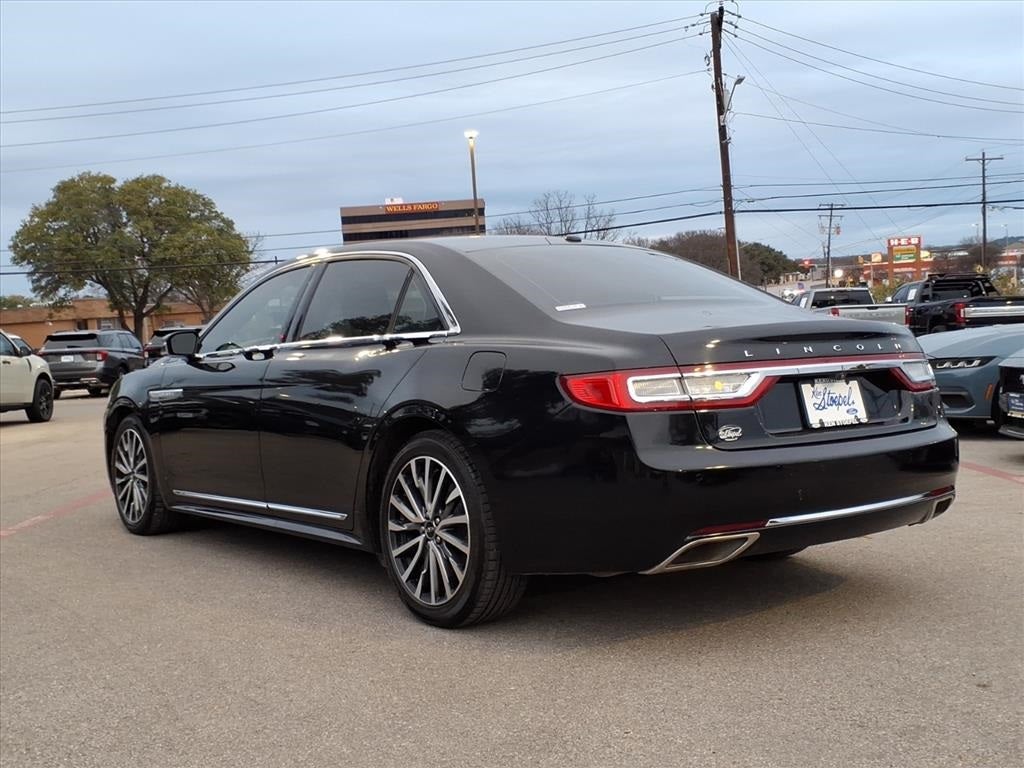 2017 Lincoln Continental Select