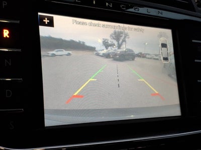 2017 Lincoln Continental Select