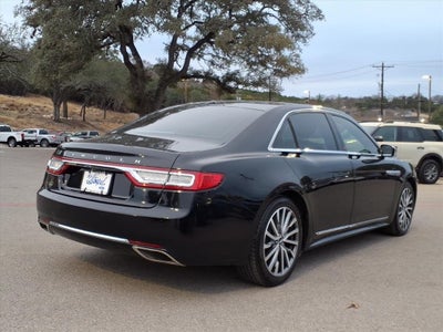 2017 Lincoln Continental Select