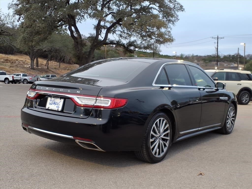 2017 Lincoln Continental Select