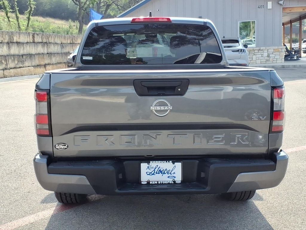 2023 Nissan Frontier SV