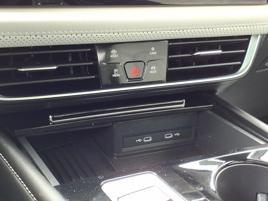 2025 Volkswagen Atlas Cross Sport 2.0T SEL Premium R-Line