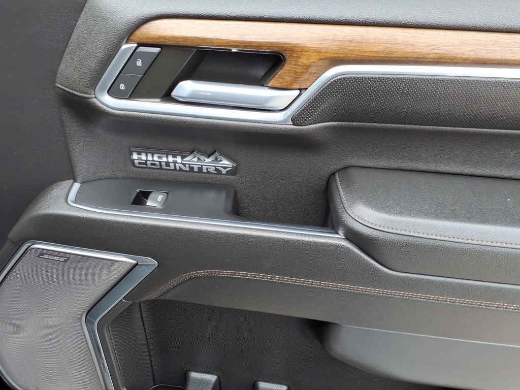 2022 Chevrolet Silverado 1500 High Country