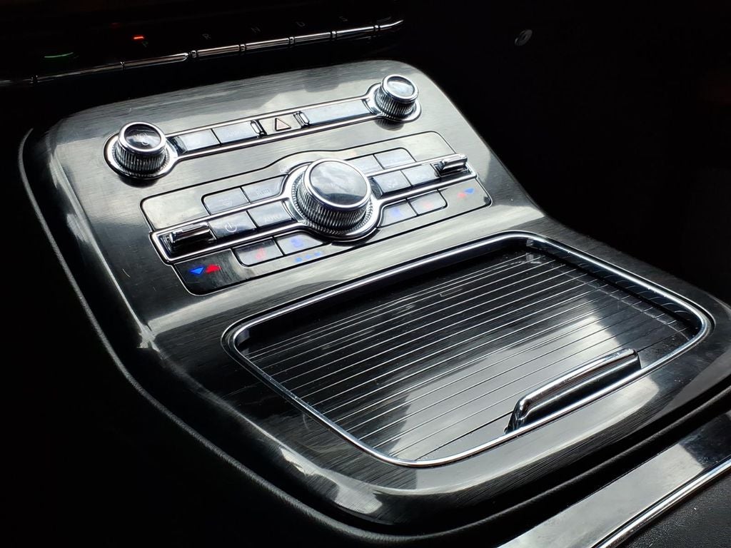 2023 Lincoln Nautilus Black Label